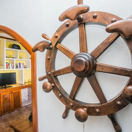 Ohana House In Hébergement de vacances *