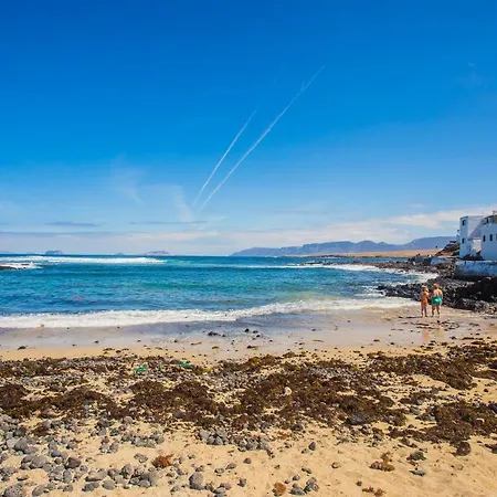 Ohana House In Hébergement de vacances *